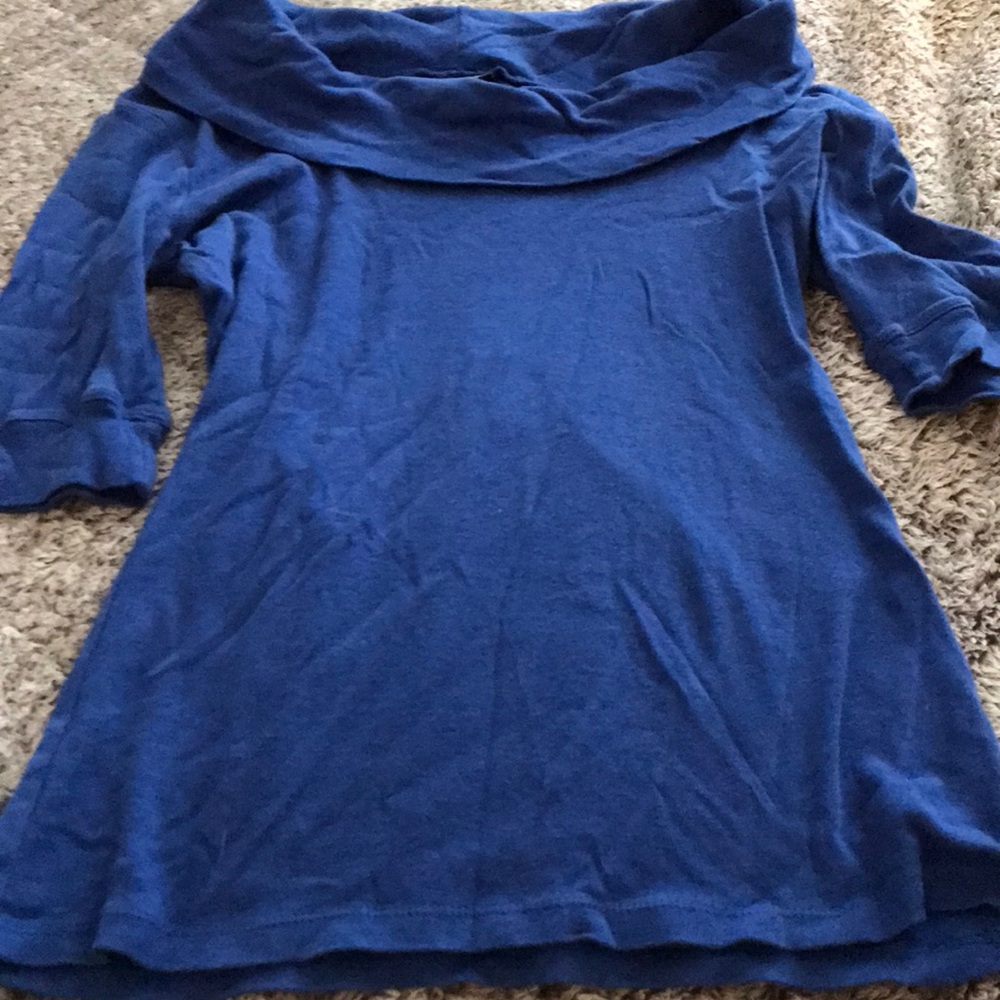 Blue top - Picture 3 of 3